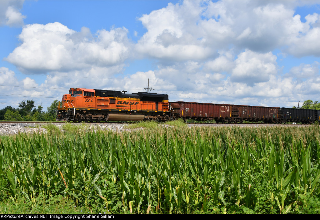 BNSF 8512